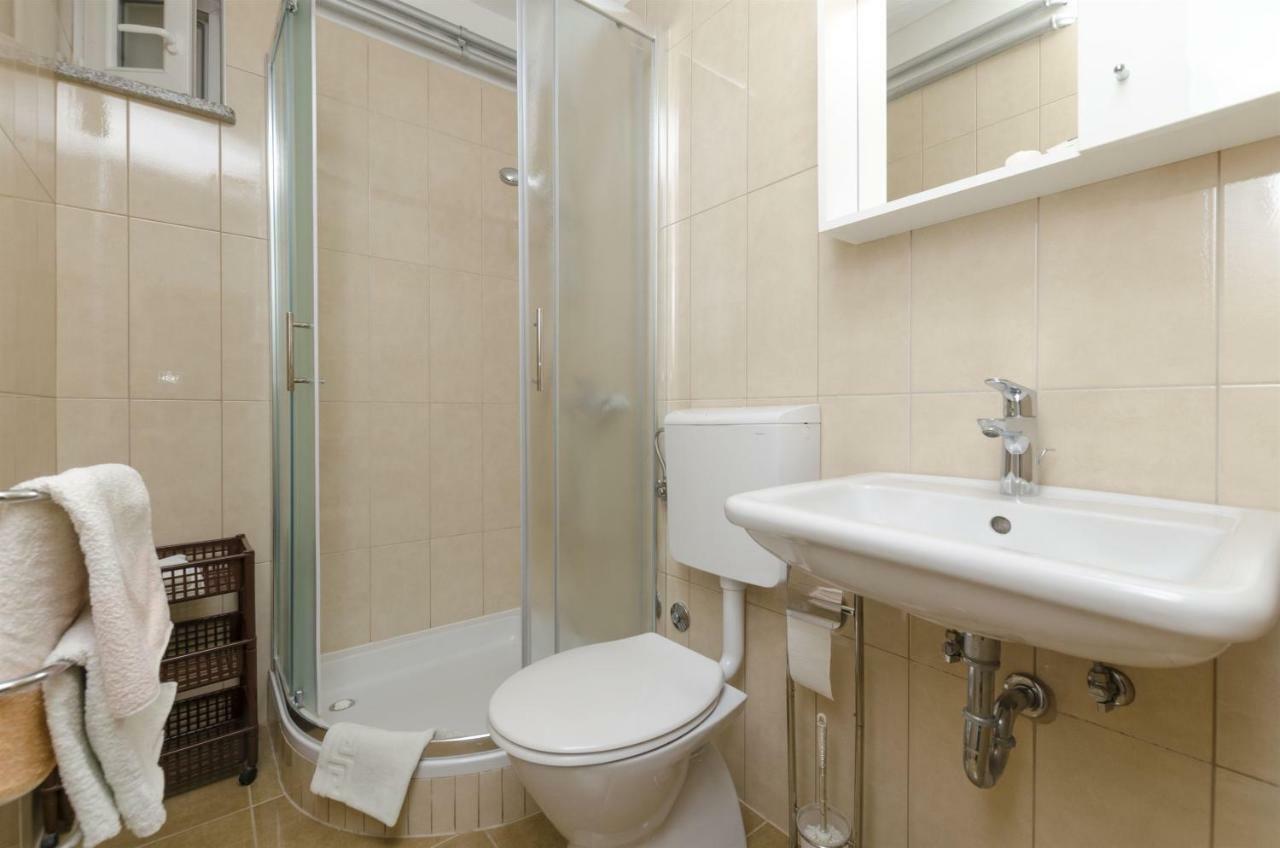 Apartments Karmela Primošten Kültér fotó